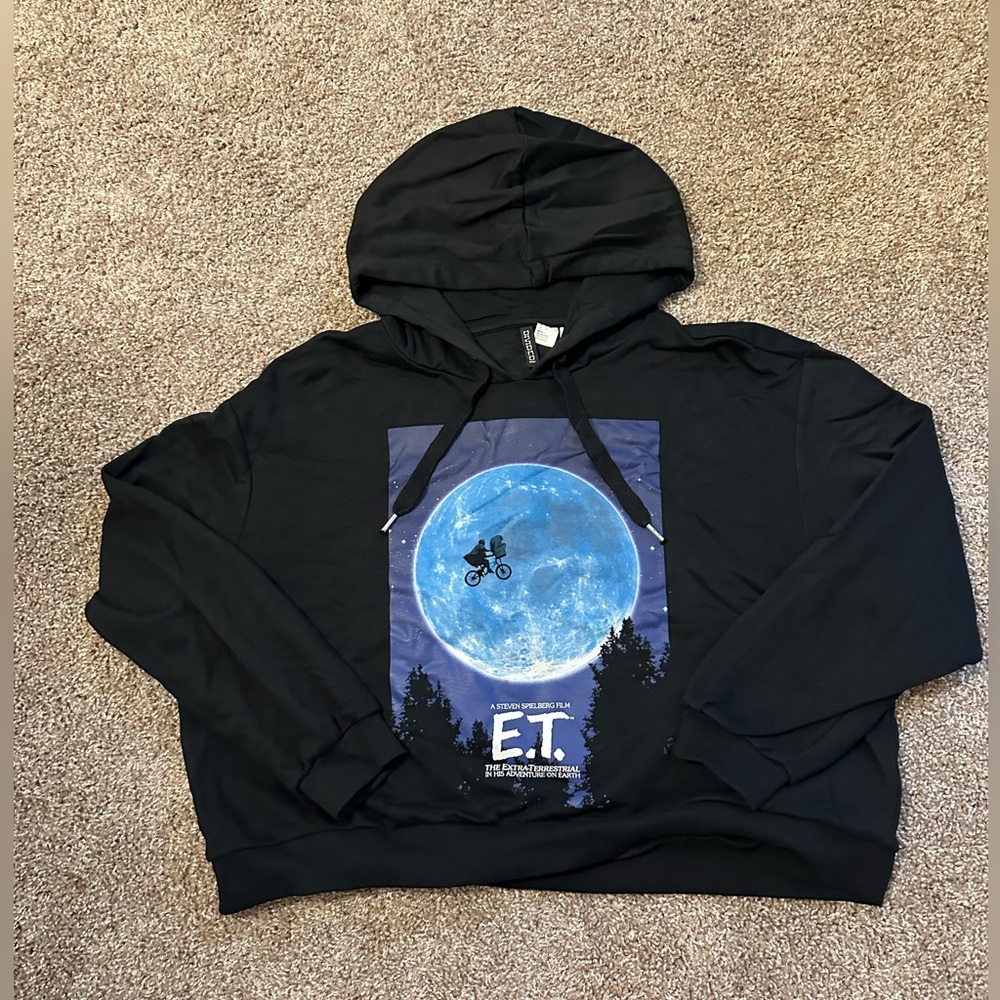 H&M E.T. Cropped Hoodie